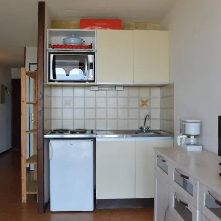 Апартаменты Appt Familial Avec Piscine, Parking A 700m De La - Fr-1-229d-8